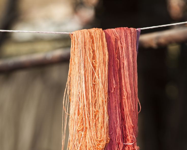 Traditional Berber weaving techniques passed down through generations - IZRIN artisan heritage