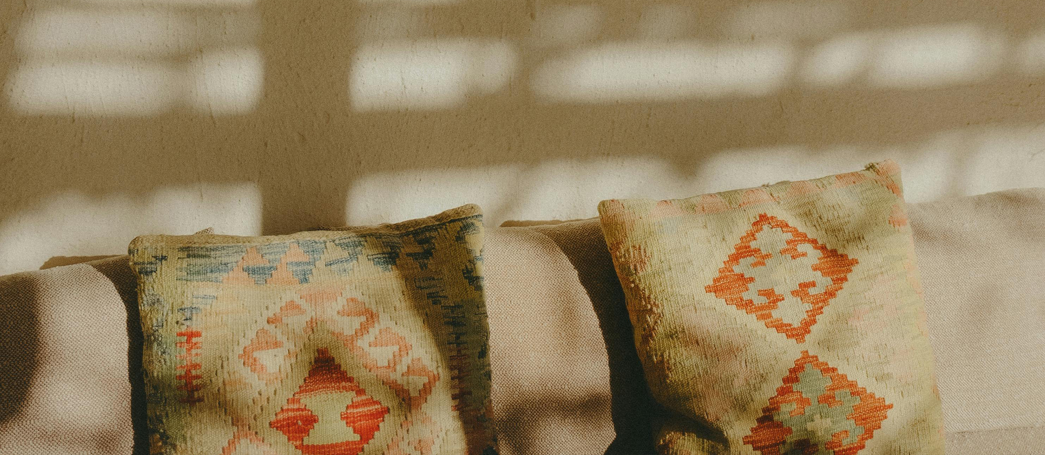 IZRIN artisan workshop showcasing authentic Moroccan heritage crafts and traditional handwoven textiles