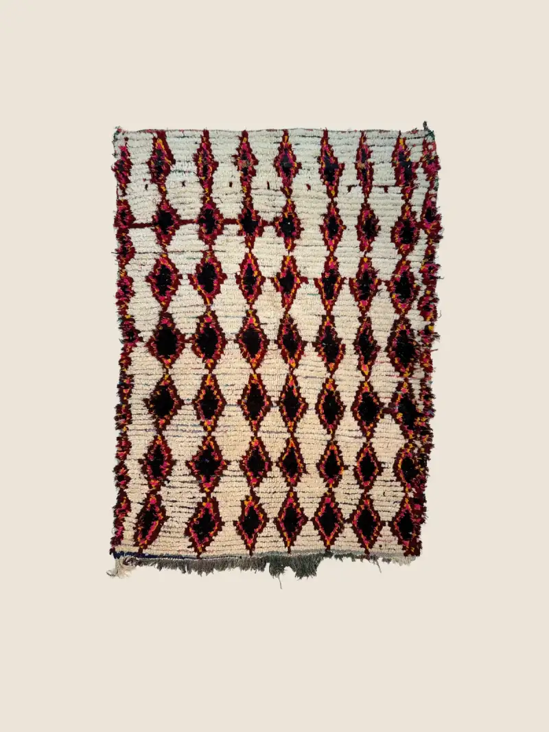 Azilal vintage rug 140×190cm, handwoven wool with charcoal gray, magenta, and burgundy abstract patterns