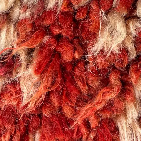 Dark red color swatch from the Marmoch red family.